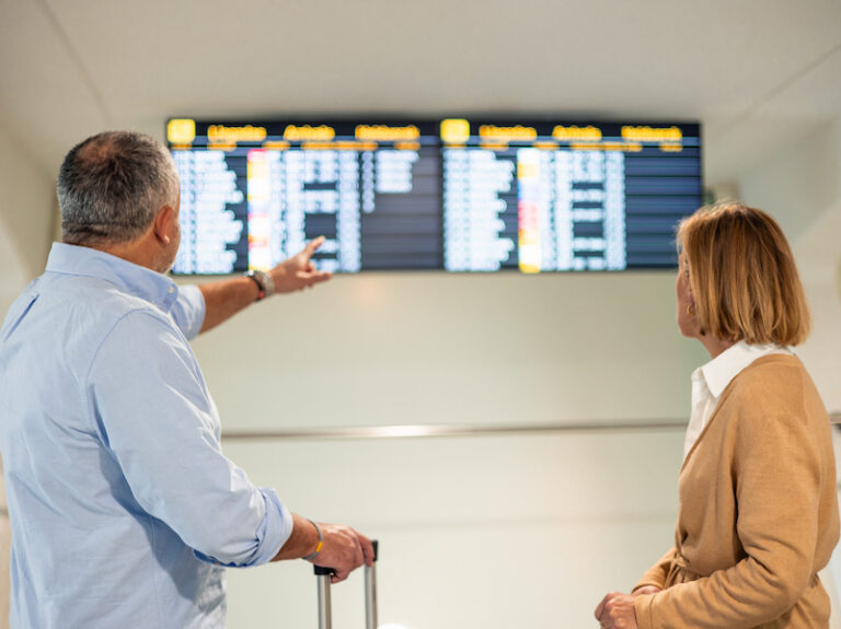 tekushhee-raspisanie-rejsov-v-aeroportu-pulkovo-obnovleniya-i-izmeneniya