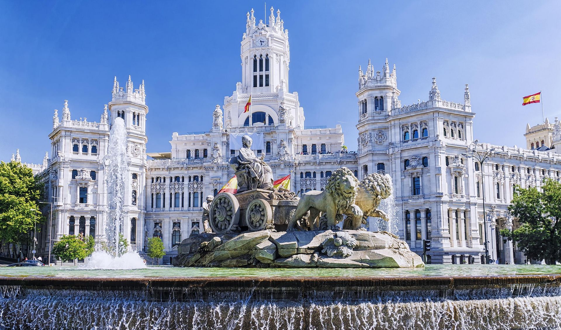 perelet iz moskvy v madrid